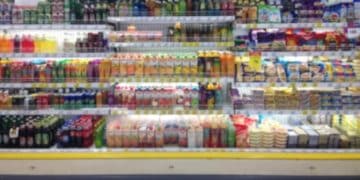 FDA's New Guidance on Artificial Sweeteners for a Healthier 2025 - Cover Image