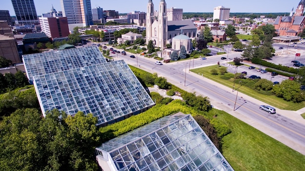 Sustainable US Business: Practices for 10% ROI in 3 Years